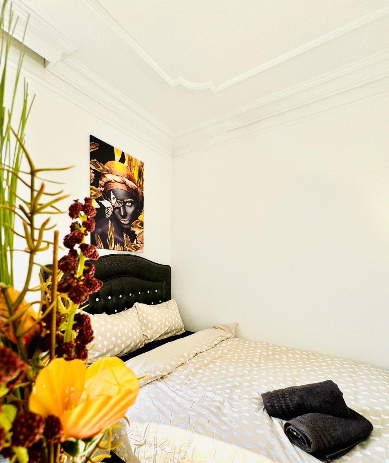 Very Spacious Apartment For Up To 7P With Great Location Bécs Kültér fotó