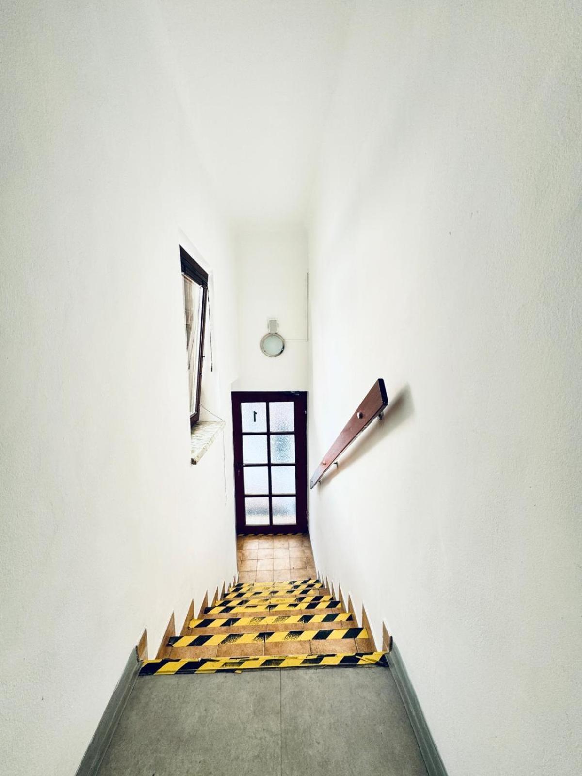 Very Spacious Apartment For Up To 7P With Great Location Bécs Kültér fotó