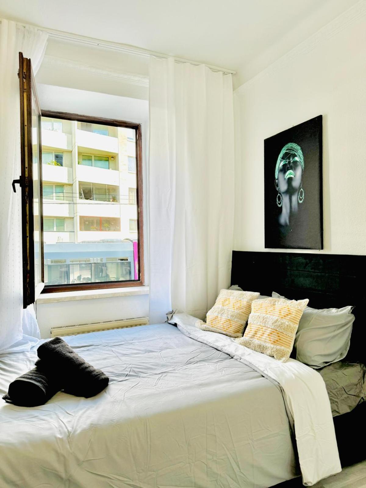 Very Spacious Apartment For Up To 7P With Great Location Bécs Kültér fotó